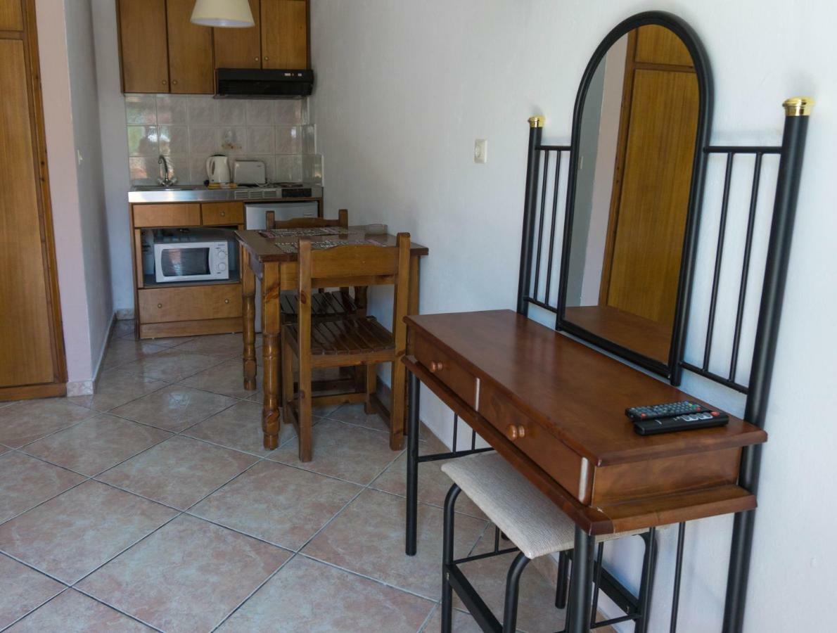 Venus Apartments Sidari  Luaran gambar